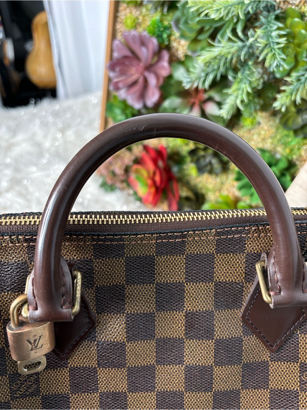 Authentic Louis Vuitton Brown Damier Ebene Speedy 30 Fair Condition - Picture 7 of 17